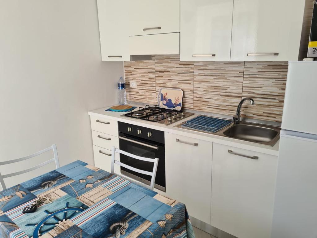A Due Passi Dal Mare Apartamento Ilha de Ilha de Favignana Exterior foto